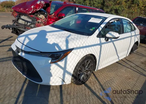 2020 Toyota Corolla Le из США, поврежденный, VIN 5YFEPRAE7LP054406
